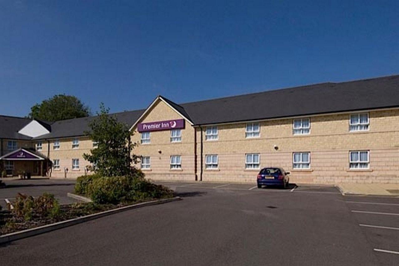 Premier Inn Chippenham Chippenham  Exterior foto